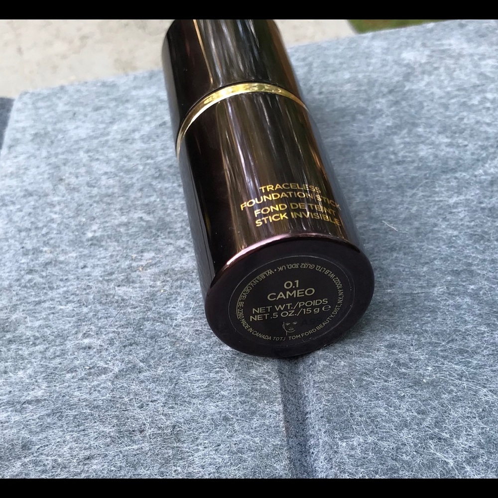 Tom Ford Traceless Foundation